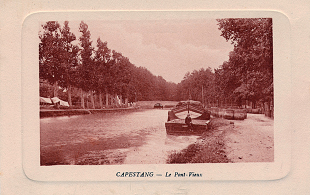 Carte coloris&eacute;e : P&eacute;niche amarr&eacute;e sur les berges du Canal