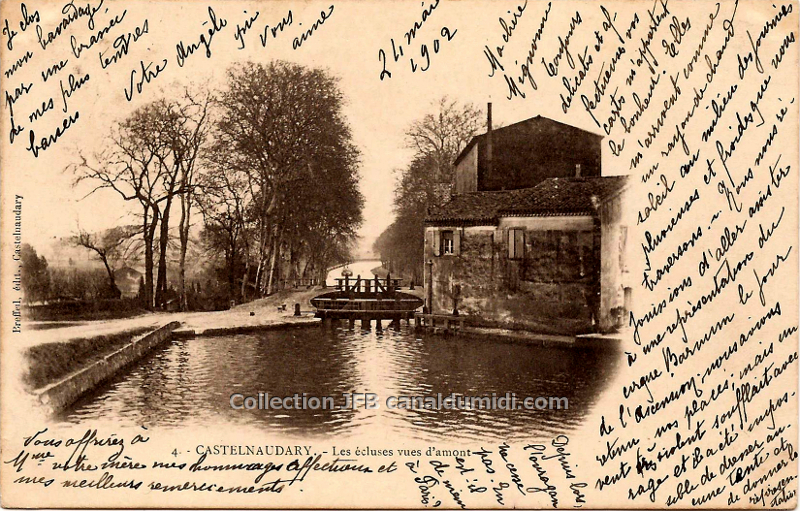 Carte Postale ancienne écrite en 1902 et représentant les écluses Saint Roch à Castelnaudary