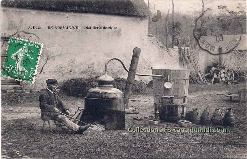 Un modeste distillateur de cidre, en Normandie