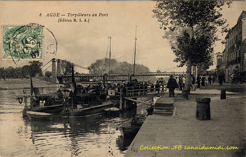 Agde : torpilleurs au port
